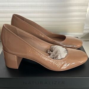 Naturalizer Patent Leather Block Heel Pumps NWB 8.5
